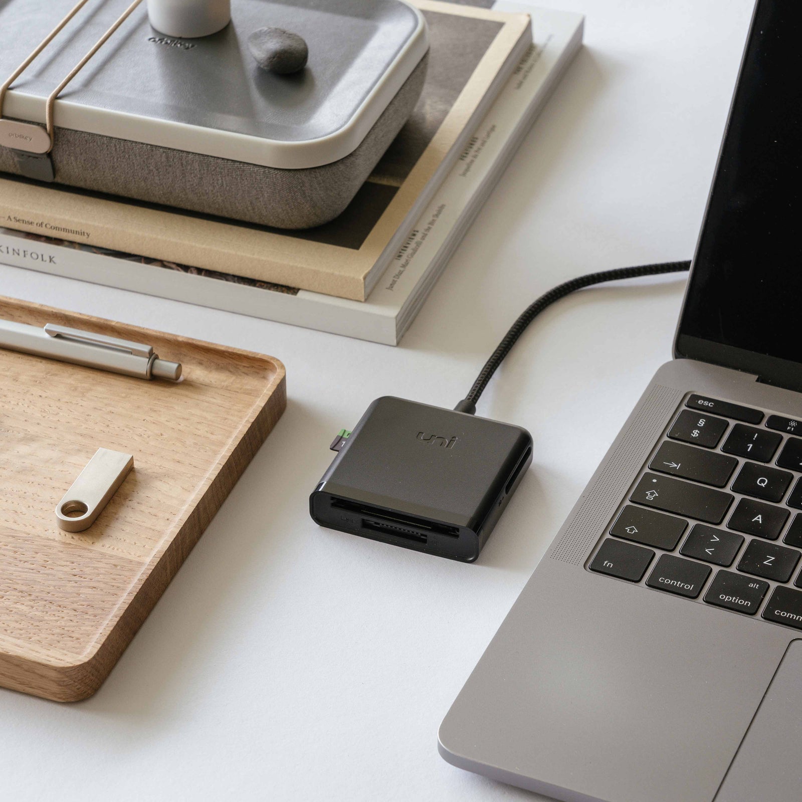 USB 4-in-1 Card Reader | SD/TF/MS/CF